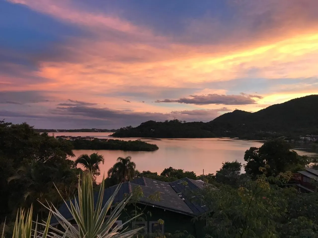 Casa Tucano Florianópolis 0*,  브라질